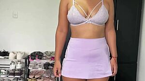 Wow, Latina hushjelp knullet hardt av sjef på pause!