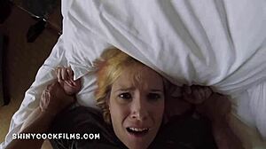 Ibu tiri Jane Cane diambil kasar oleh anak tiri