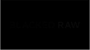 Hey yabancı, küçük 18+ Khloe'nun büyük BBC'yi almasını görmek ister misin? Eğilmiş ve bayılıyor!