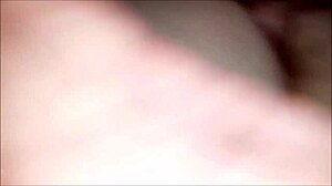 Tombiş karı sıkı götüne pompalanıyor POV