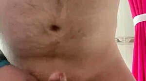 watch this gay guy jerk off