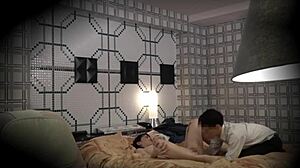 ความลับของแม่บ้านกับคนแปลกหน้าเปิดเผย ความปรารถนาที่ห้ามปรามของเธอผุดขึ้นในเล่ม 2 ตอน 1