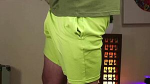 Kam seance 1-17-23: Roztahuje králíčkovu piercingovanou chlupatou kundičku pro diváky - BunnieAndTheDude