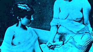 Vintage lesbians in retro pornostalgia collection