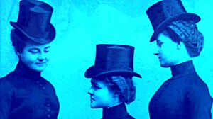 Vintage lesbians in retro pornostalgia collection