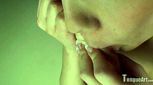 Felicity flexibly sucks tongue in shaved fetish scene