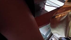 Sottomessa shemale brama inculata selvaggia con twist