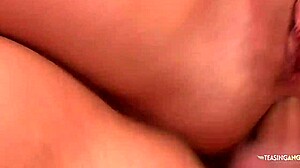 Vem kan motstå dessa två vilda europeiska sluts i action?