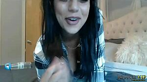 Briana lee's webcam member show on october 7th 2015 featuring natural amateur solo performance