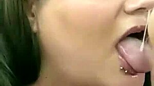 Ruiva De Rabo Gigante Treinar Pelo Amante