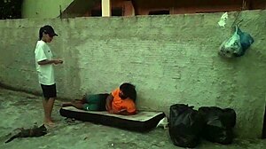 Eu igor monstro me vestir de mendigo s� para comer agatha gostoso