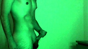 Amateur gets naked and pleases himself