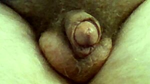 今小さめ18+チンポに座ってる