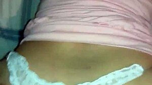 On all fours, she gives blowjob and takes dick thrusts 😏