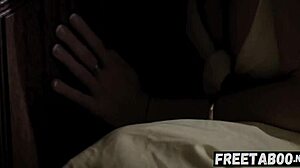 Sexy Abigail Mac dostává velkou prdel drcenou tvrdě Derrickem Piercem v divoké hře rolí