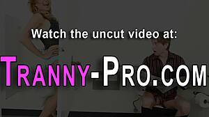 eu fui spitroasted por tgirls e totalmente gozado em cima