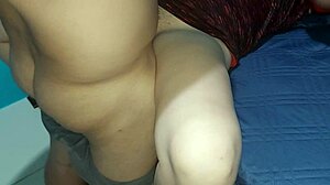 Cumshot dalam adik tiri hamil sekarang