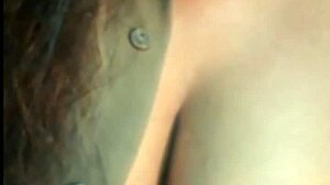 I enjoy watching this live solo video