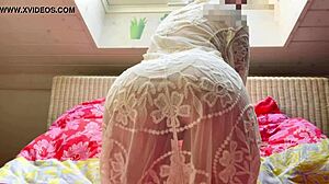 Play With Me Right Now!