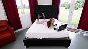 Amateur Girl Shows Off Skills