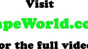 Viděl jsi někdy kulatou prdelku, jak prstí svou rozevřenou prdel?