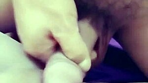 amateur takes sexy selfie