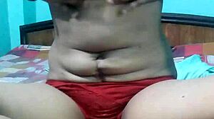 kavita, why'd ya remove that dress on webcam for us?