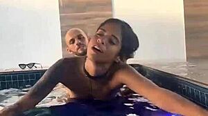 A Gostosa Gozou Muito No Meu Pauzão Sexy Amateur