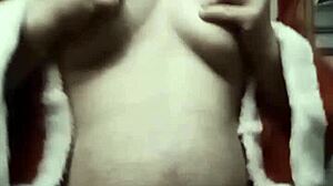 show your natural tits during this massage