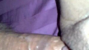 لعنة، أنا أبلل كسها اليوم