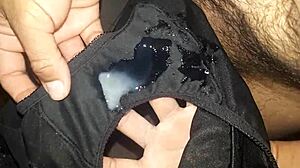 Oh Wow, Paja Con Panty - Leche En El Puente!