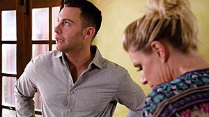 Fodendo a professora do meu enteado India Summer DURO no Spa!