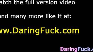 Robby Echo rzuca żonę dla gorącej instruktorki jogi Kiry Noir, dzwoni by przyznać się do zdrady