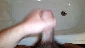 Discover big cocks and monster masturbation on this porn-filled Saturday.