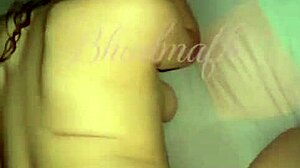 Una rica Peruana mostrando todo en acción caliente