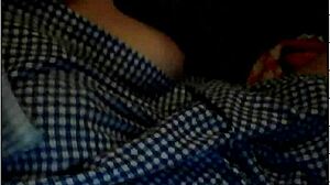 Viivixinha, your striptease is so wild as you rip those clothes off!