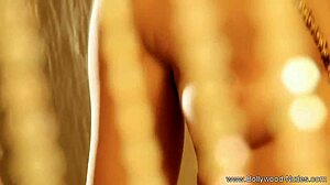 Bollywood beauty goes nude in solo session