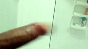 Girls Perform Powerful Masturbation