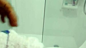 Girls Perform Powerful Masturbation