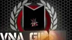 Блондинка звезда Вики Ветт двойно проникает дыры игрушками