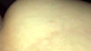 Ragazza bianca cremosa domina cazzo nero grosso