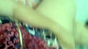 Watch gordita touch herself to orgasm