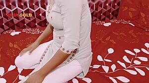 Smashing Apni Chachi Ki Beti in Wild Hindi Night Fucking Video