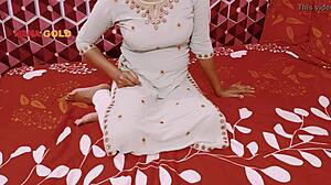 Smashing Apni Chachi Ki Beti in Wild Hindi Night Fucking Video