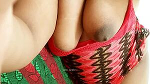 I can't believe this asian horny aunty is showing me her big boobs, it's so hot!