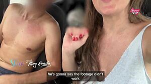 Sex uprostřed ulice s projíždějícími auty, vyprsknul do mé milf kundičky venku!