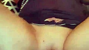 Arousing Velvet Rain 23 Masturbates With Huge Vegetables And Squirts Intensely