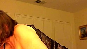 Hé nagymama Carmen, hogyan bírod a 12 perc kemény dugást?