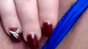 russian pawg redhead masturbating on webcam?