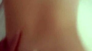 มิลฟ์ไทยคลานมาปากควยฉันแล้วโดนครีมพาย